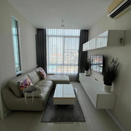 Apartment 1 Bedroom Bts Udomsuk Ban Khlong Samrong Exterior photo